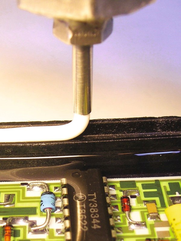 用于灌封和封装的 RTV-1 硅橡胶